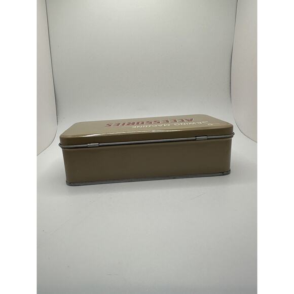 Vintage Sewing Machine Accessories Tin Set Montgomery Ward Singer - Picture 4 of 12